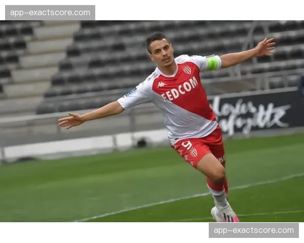 官方：摩纳哥前锋本耶德尔腿筋受伤，预计缺席三周